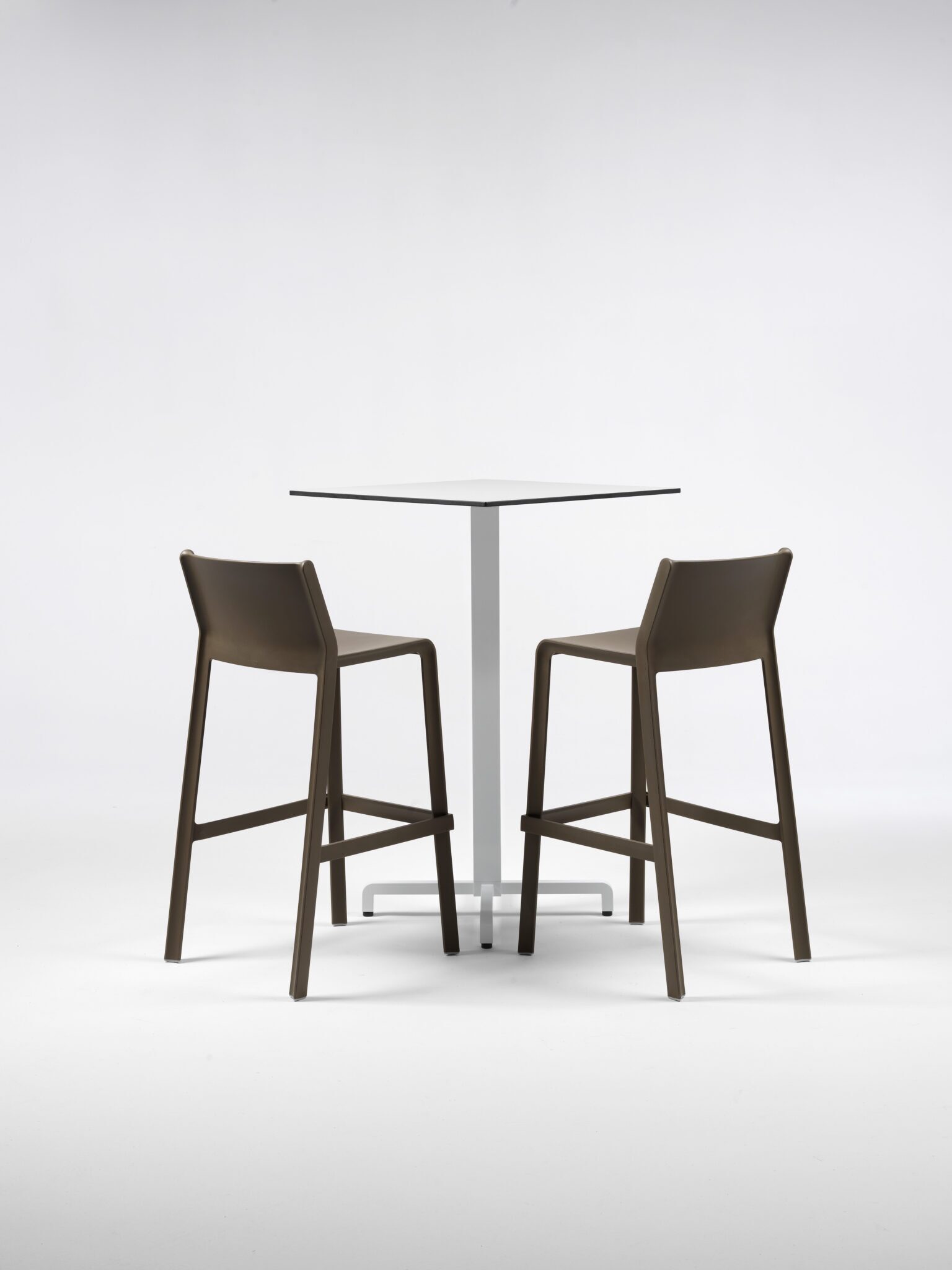 Nardi_stool_TRILLstool_tabacco_views3_HR