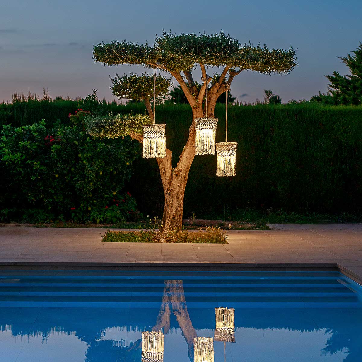 MYKONOS_HANG_1200X1200_3