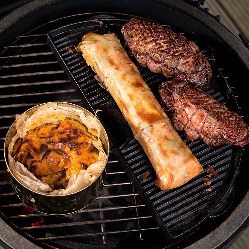 Media Plancha Hierro Fundido Reversible Big Green Egg