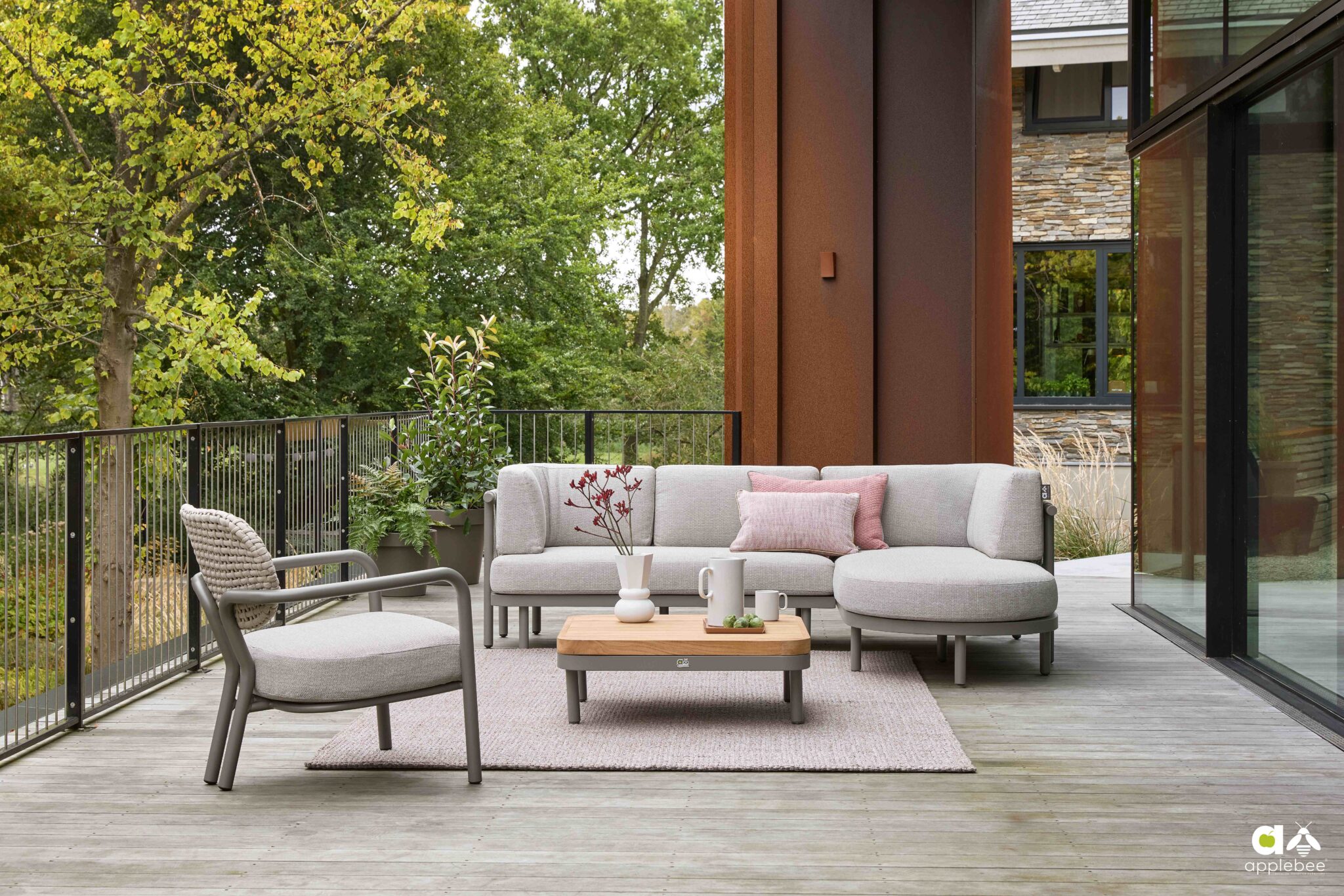 AppleBee_2025_Lugano_taupe_bij Maui set Lounge_Amb_LRML-3 Conjunto Maui Lounge Applebee